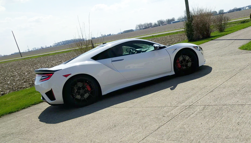 Illustration for article titled Take a Look at this Pre-Production Acura NSX